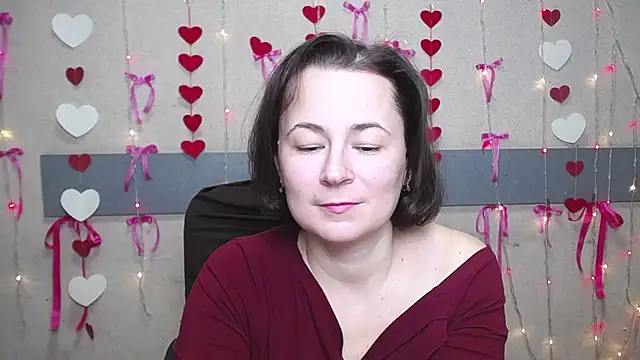 Snapshot of MarieSho chatting on February 5, 2025, 3:34 am MarieSho online show from February 5, 2025, 3:34 am