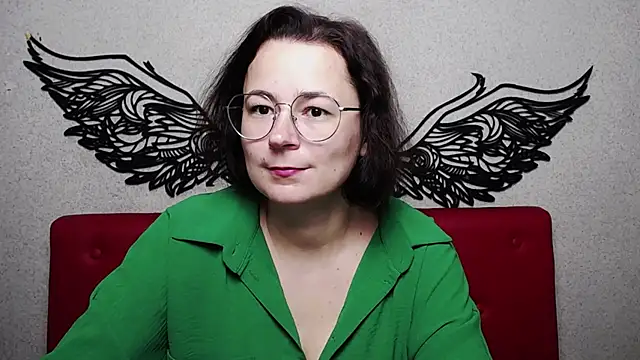 Snapshot of MarieSho chatting on February 6, 2025, 12:11 am MarieSho online show from February 6, 2025, 12:11 am