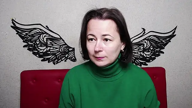 Snapshot of MarieSho chatting on February 10, 2025, 7:04 am MarieSho online show from February 10, 2025, 7:04 am