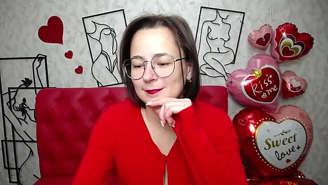 Snapshot of MarieSho chatting on February 14, 2025, 1:18 pm MarieSho online show from February 14, 2025, 1:18 pm