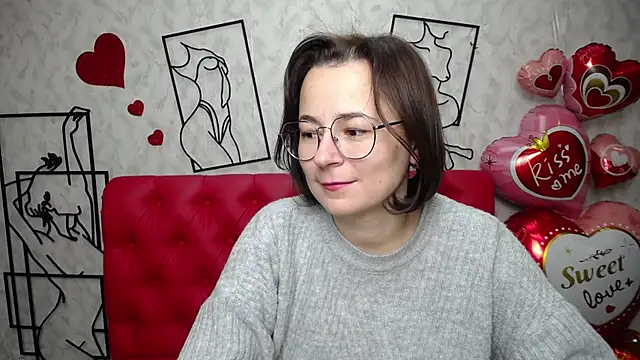 Snapshot of MarieSho chatting on February 16, 2025, 2:32 pm MarieSho online show from February 16, 2025, 2:32 pm