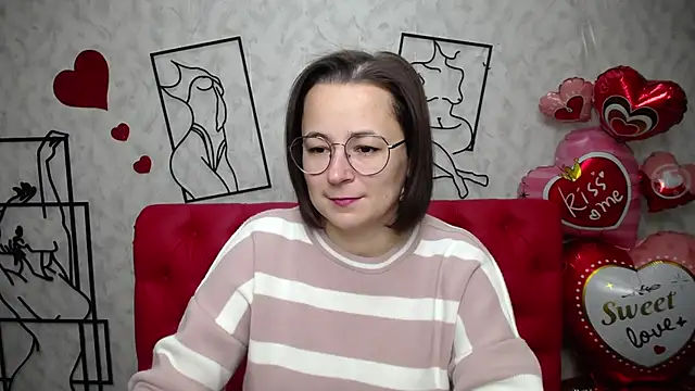 Snapshot of MarieSho chatting on February 20, 2025, 6:02 pm MarieSho online show from February 20, 2025, 6:02 pm