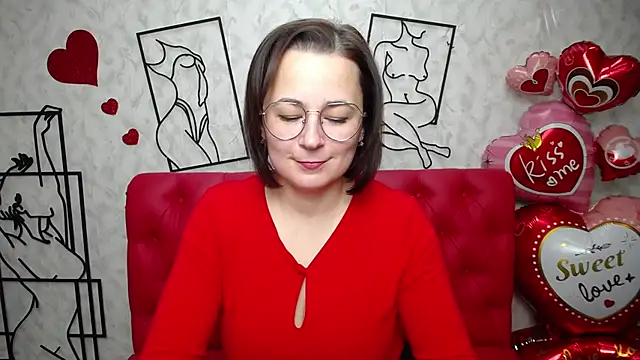 Snapshot of MarieSho chatting on February 21, 2025, 12:38 am MarieSho online show from February 21, 2025, 12:38 am