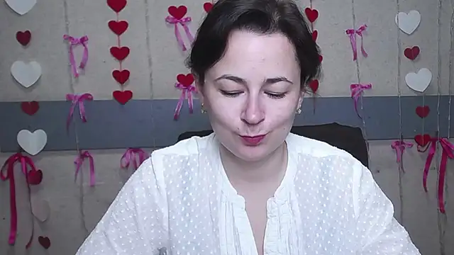 Snapshot of MarieSho chatting on March 11, 2025, 9:04 pm MarieSho online show from March 11, 2025, 9:04 pm