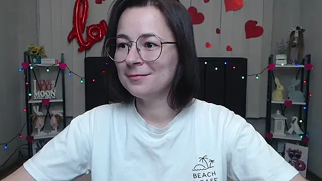 Snapshot of MarieSho chatting on March 15, 2025, 3:29 am MarieSho online show from March 15, 2025, 3:29 am