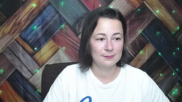 Snapshot of MarieSho chatting on September 17, 2025, 5:03 pm MarieSho online show from September 17, 2025, 5:03 pm