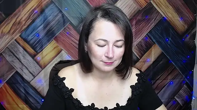 Snapshot of MarieSho chatting on September 26, 2025, 6:17 am MarieSho online show from September 26, 2025, 6:17 am