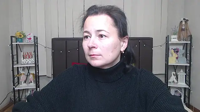 Snapshot of MarieSho chatting on October 15, 2025, 6:13 am MarieSho online show from October 15, 2025, 6:13 am