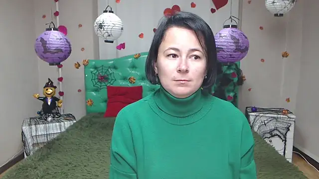 Snapshot of MarieSho chatting on October 22, 2025, 6:02 am MarieSho online show from October 22, 2025, 6:02 am