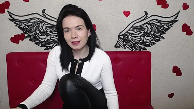 JasmineKouch online show from March 5, 2025, 9:15 pm