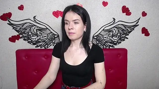 JasmineKouch online show from March 19, 2025, 9:16 pm