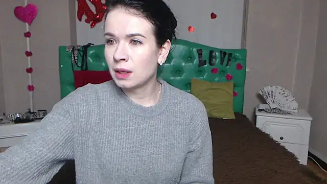 JasmineKouch online show from January 19, 2026, 6:17 am