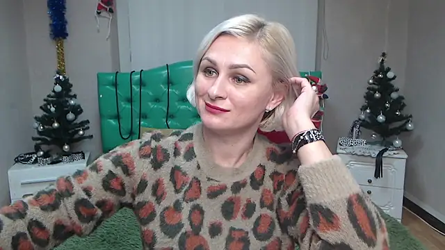 Snapshot of OliviaHorst chatting on December 18, 2024, 5:31 pm OliviaHorst online show from December 18, 2024, 5:31 pm