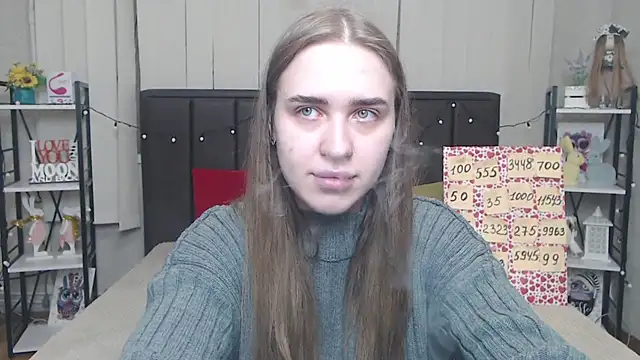 Snapshot of LauraHlot chatting on October 9, 2025, 5:38 am LauraHlot online show from October 9, 2025, 5:38 am