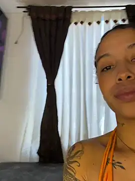Snapshot of MarieLeon chatting on June 23, 2026, 7:23 pm MarieLeon online show from June 23, 2026, 7:23 pm