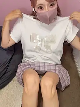 Snapshot of alice__1111 chatting on September 14, 2025, 1:32 pm alice 1111 online show from September 14, 2025, 1:32 pm