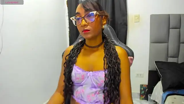 MurphyAngelina online show from July 10, 2026, 3:33 am