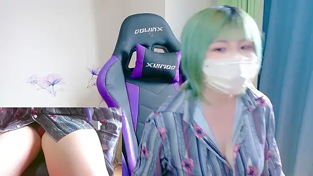 Snapshot of hazuki_8008 chatting on September 30, 2025, 3:55 am hazuki 8008 online show from September 30, 2025, 3:55 am