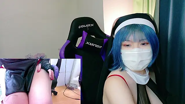 Snapshot of hazuki_8008 chatting on October 31, 2025, 4:35 am hazuki 8008 online show from October 31, 2025, 4:35 am