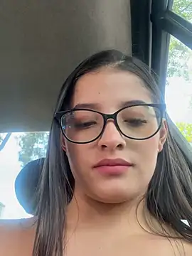 Snapshot of Arilw chatting on March 2, 2025, 5:14 pm Arilw online show from March 2, 2025, 5:14 pm