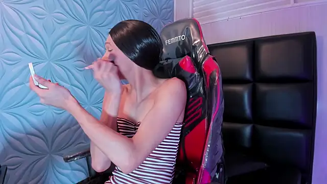 Milk max 18 online show from December 16, 2025, 9:42 pm