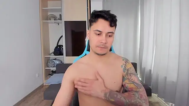 MatMalonne online show from January 21, 2025, 9:57 am