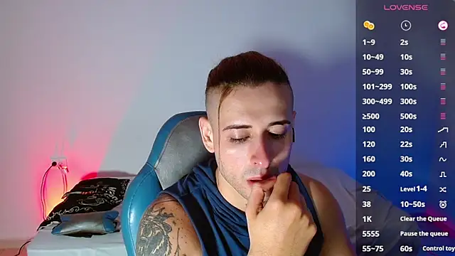 Snapshot of Ares_blue chatting on March 20, 2025, 11:16 am Ares blue online show from March 20, 2025, 11:16 am