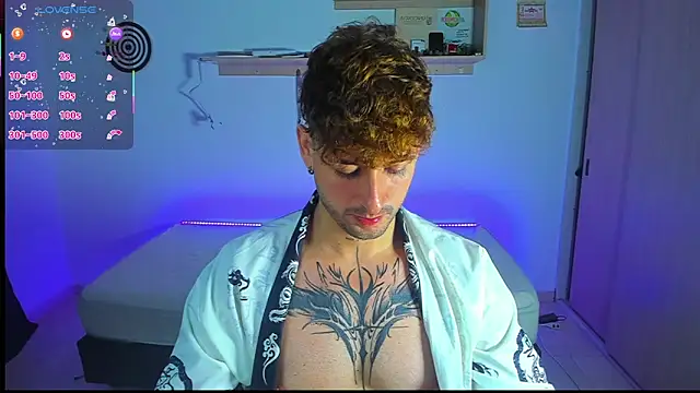 Snapshot of Ares_blue chatting on May 12, 2026, 12:24 pm Ares blue online show from May 12, 2026, 12:24 pm