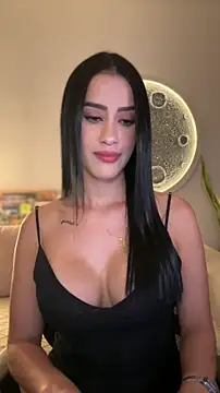 SarahhSmitth1 online show from May 1, 2026, 1:32 am