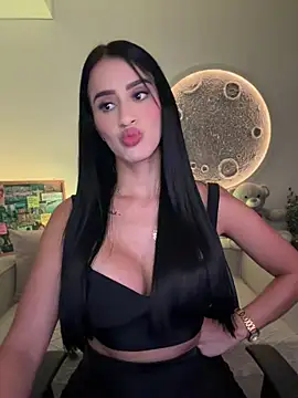 SarahhSmitth1 online show from July 22, 2026, 12:13 am