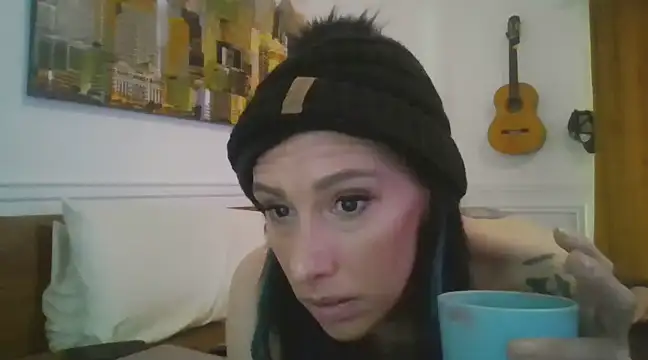 Snapshot of averietheangel chatting on February 23, 2025, 6:12 pm averietheangel online show from February 23, 2025, 6:12 pm