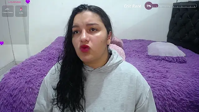 Laurenkenner  online show from February 9, 2026, 7:07 pm