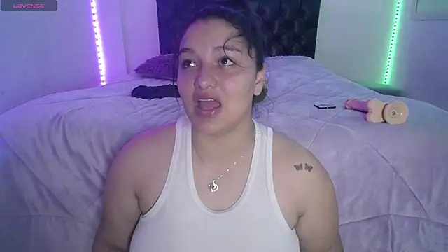 Snapshot of Laurenkenner_ chatting on May 11, 2026, 6:38 pm Laurenkenner online show from May 11, 2026, 6:38 pm