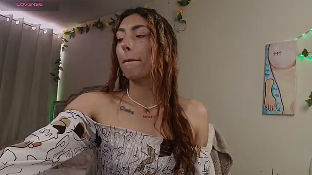 Snapshot of Tomoe_b chatting on November 23, 2025, 1:55 pm Tomoe b online show from November 23, 2025, 1:55 pm