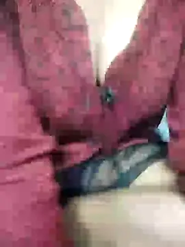 Snapshot of Ralisha_Rani chatting on December 21, 2024, 6:23 pm Ralisha Rani online show from December 21, 2024, 6:23 pm