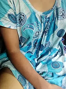 Snapshot of Ralisha_Rani chatting on October 10, 2025, 5:39 am Ralisha Rani online show from October 10, 2025, 5:39 am