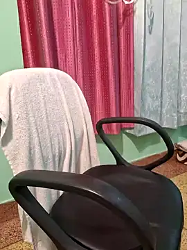 Snapshot of N-Natasha chatting on January 11, 2025, 1:48 am N-Natasha online show from January 11, 2025, 1:48 am