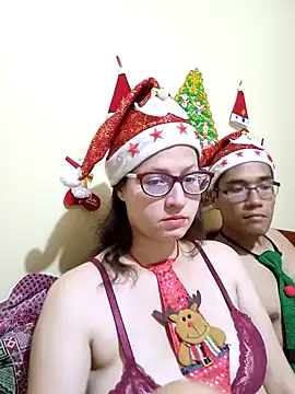 Snapshot of couple_orgasm chatting on December 26, 2024, 11:46 pm couple orgasm online show from December 26, 2024, 11:46 pm