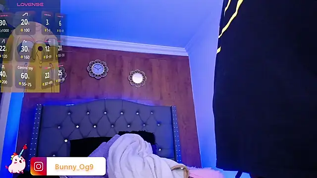 Bunny O online show from March 3, 2025, 11:24 pm