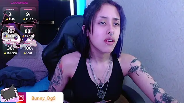 Bunny O online show from April 23, 2026, 12:56 am