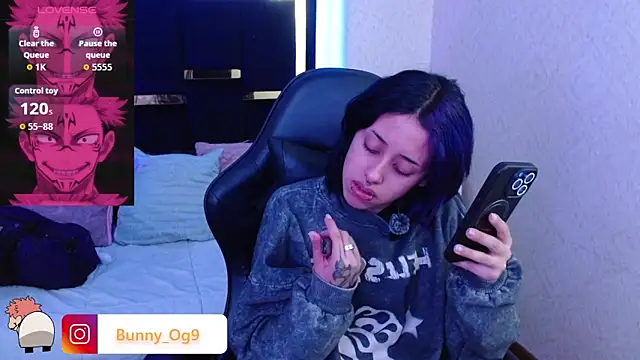 Snapshot of Bunny_O chatting on May 15, 2026, 2:18 am Bunny O online show from May 15, 2026, 2:18 am