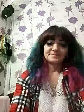 Snapshot of SweetLeila40 chatting on January 5, 2025, 2:17 am SweetLeila40 online show from January 5, 2025, 2:17 am