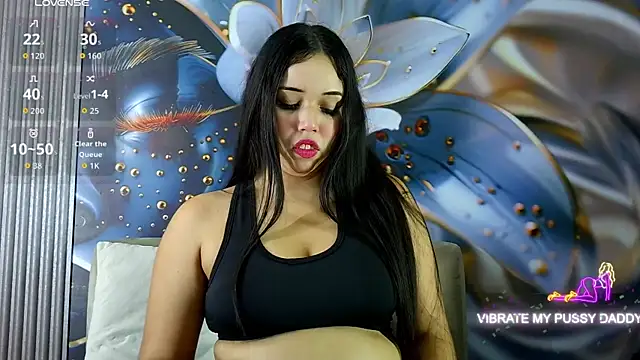 melaniecooperr online show from May 12, 2026, 1:47 am