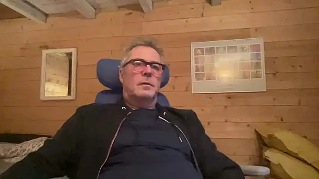 Snapshot of lelohop chatting on December 4, 2024, 7:06 am lelohop online show from December 4, 2024, 7:06 am