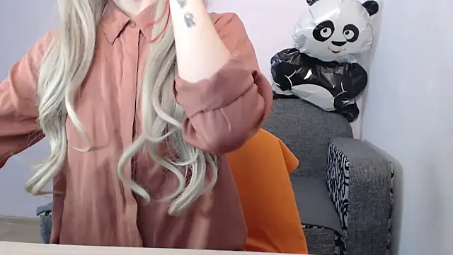 Snapshot of bounty888 chatting on February 14, 2025, 4:04 am bounty888 online show from February 14, 2025, 4:04 am