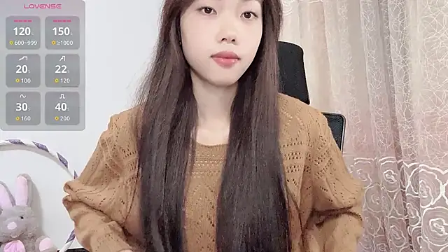 Snapshot of Lvy--v chatting on October 28, 2025, 10:34 pm Lvy--v online show from October 28, 2025, 10:34 pm