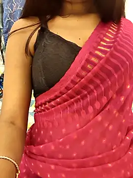 yhona darling online show from December 4, 2025, 6:16 pm