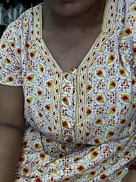 Snapshot of MUMTAJ-1 chatting on July 13, 2026, 4:43 pm MUMTAJ-1 online show from July 13, 2026, 4:43 pm