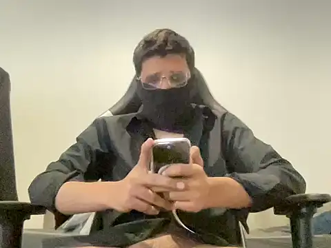 Har3199 online show from October 15, 2025, 5:13 pm