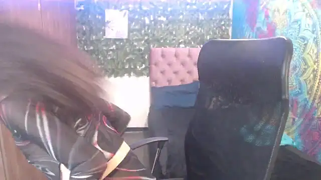 BurningVenus12 online show from October 2, 2025, 3:46 am